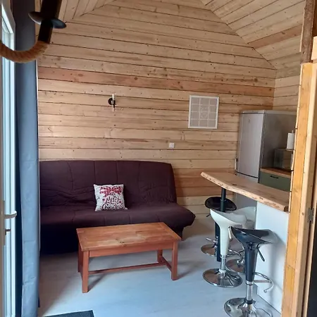 Coccinelle, 4 Couchages, Acces Et Sauna *
